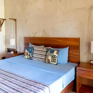 Lagoon Special Suite: Bikes & Kayaks! Apartment