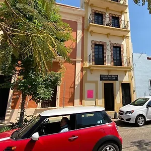 https://hotel-la-casa-de-las-libelulas.guadalajarahotels.info