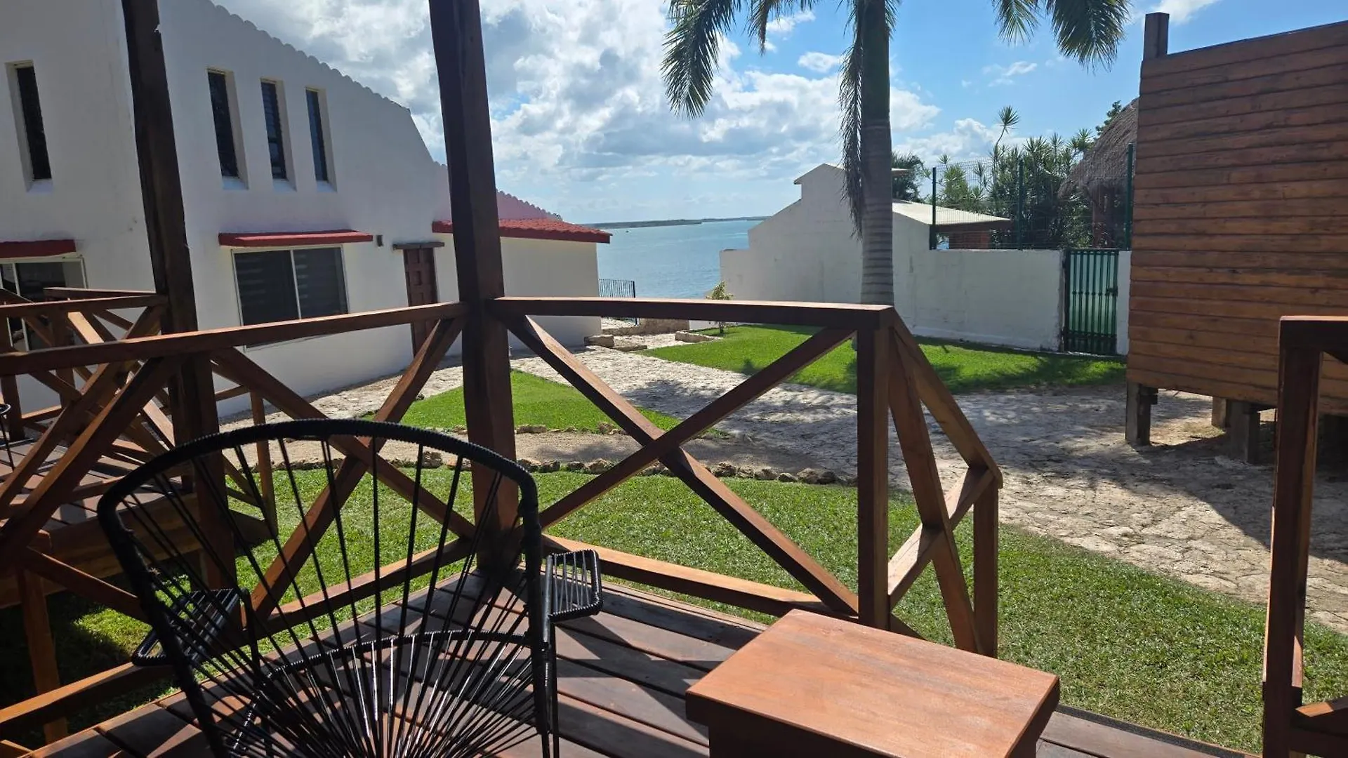 Bacalar My Love Front Laguna 0*,